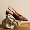 Nuevas Sandalias Vintage de Punta Cerrada para Primavera y Verano, Tacón Medio Estilo Francés, Piel de Vaca Lavada de Primera Capa, Sandalias Versátiles de Tacón Bajo y Punta Fina