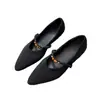 Sapatos baixos retro de camurça com bico fino para mulheres, novo estilo outono 2026, franceses de sola macia, confortáveis para usar o dia todo, sapatos pretos para o trabalho