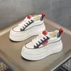 2026 Nuevos Zapatos Casuales de Suela Gruesa para Primavera/Verano Zapatos de Tabla con Aumento de Temperamento Zapatos Blancos Zapatos para Mujer Malla Transpirable Zapatos de Venta Caliente