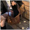2025 Nuevo Bolso de Gamuza para Mujer Gran Capacidad Mori Meng Otoño e Invierno Mate Retro Bolso Cruzado Casual Bolso Dumpling