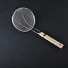 Venta al por Mayor de Fábrica Acero Inoxidable No Magnético Mango de Madera Malla Colador Valla Cuchara para Fideos Fritos Utensilios de Cocina Domésticos Multifuncionales Filtro