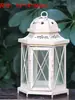 Suporte de Vela Retrô Europeu Lanterna à Prova de Vento Arte em Ferro Oca de Chão Mini Lanterna Estilo Casa Americana Ornamento de Iluminação para Caminho de Pátio