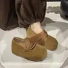 Novos sapatos femininos de outono, versáteis, estilo francês, com aumento de altura, sem cadarço, sola macia e design estiloso de bolinhas, para uso ao ar livre