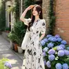 Vestido Floral Branco para Mulheres, Novo Estilo Verão 2026, Elegante Vestido Longo com Ajuste na Cintura para Pausa para Chá Francesa, para Figuras Baixas