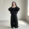Conjunto de Niña 2026 Otoño Nuevo Estilo: Conjunto de Dos Piezas para Niños Mayores con Sudadera de Color Contrastante y Pantalones Anchos Estilo Otoño Temprano Coreano