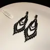 Brincos Europeus e Americanos Transfronteiriços Estilo Prata com Franjas Cravejadas de Diamantes, Acabamento Requintado, Brincos Ousados com Sensação de Luxo Leve e Alta Qualidade, Acessórios de Orelha da Moda para Mulheres