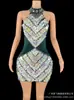 Traje de Performance: Vestido Sexy Feminino de Lantejoulas em Quatro Cores, Justo no Quadril, Slim Fit, Realça a Figura