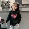 Ropa exterior elegante de algodón puro para niños, camiseta básica, camiseta, diseño de dibujos animados, nuevo estilo primavera y otoño 2026, manga larga para niñas
