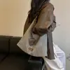 Bolso de Hombro Tejido de Verano para Mujer, Bolso Tote Grande de Alta Gama para Viajes Diarios, Bolso Cruzado para Axila con Tejido de Paja Hueca para Mujer