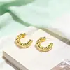 Pendientes de Aro en C con Patrón de Cuentas Grandes en un Estilo Europeo y Americano Exagerado, Exclusivamente para Ventas Transfronterizas, Galvanizado Patentado, Marca de Diseñador Medida