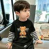 Camiseta de manga larga para niño, nuevo modelo otoño 2026, playera básica de algodón puro para niños, top estiloso para niños, dos piezas para primavera y otoño