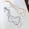 Gargantilla de estilo europeo y americano, cadena de acero inoxidable con forma de hueso de serpiente, collar doble apilado, diseño de nicho de viento frío, cadena de clavícula con sentido