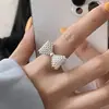 Anel de Verão Versátil em Prata de Lei S925 para Mulheres, Nicho High-End Moda de Luxo Leve Temperamento Que Não Desbota Anel de Dedo Indicador