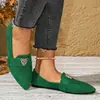 Comercio exterior transfronterizo talla grande 2026 otoño e invierno nuevos zapatos planos de punta para mujer, zapatos casuales de slip-on poco profundos de moda