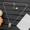 Nuevo Modelo 2025 Dior/Dior Lujo Cintura Delgada Collar Cd Incrustado de Diamantes para Mujer, Estilo Lujo Ligero Collar de Resina con Letras