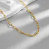 Gargantilla de cadena fina dorada, collar corto de acero de titanio en capas simple y minimalista con un diseño de nicho, versátil