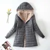 Outono e Inverno Novo Comprimento Médio 2024 Estilo Coreano Com Capuz Slim Fit Forrado com Fleece Algodão Roupa Exterior Quente Caxemira Top Jaqueta Feminina