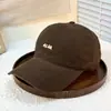 Gorra de Béisbol Nueva 2025 Gorra de Primavera y Verano para Mujer Visera Curva Gorra de Béisbol con Letra para Hombre Sombrero Protector Solar Versátil