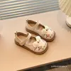 Zapatos Casuales de Cuero para Niñas 2026 Nuevo Estilo de Verano Zapatos de Princesa para Niños Mayores con Suelas Suaves y Bordado Estilo Chino Zapatos de Bebé