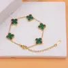 Pulseira de Aço Inoxidável com Trevo de Quatro Folhas e Cinco Flores de 13mm, Venda Quente Transfronteiriça para Mulheres, Joias Modernas de Luxo Leve, Atacado de Fábrica em Estoque