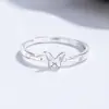 Anillo Abierto de Mariposa con Cadena de Hielo Picado para Mujer Anillo de Plata 925 Joyería de Mano de Nicho de Alta Gama Joyería de Moda de Lujo Accesible