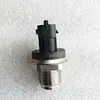 Sensor de Alta Presión de Combustible Common Rail de Alta Calidad para Motor Diésel 0281006117 3005793C1