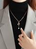 Cadena de suéter larga con letra D de acero de titanio resistente a la decoloración 2023, nuevo collar de diseño de celebridades en línea, cadena de clavícula femenina de moda