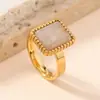 Anillo de Acero Inoxidable Transfronterizo Europeo y Americano Fundido con Puntos Redondos Rectangular de Piedra Natural Anillo de Pareja de Moda Fabricante