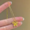 Ouro Real 24K Galvanizado Forte Retenção de Cor Novo Estilo Chinês Pena de Seda Dourada Borboleta Recortada Filigrana Borboleta Colar Corrente de Clavícula Retrô