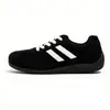 Sapatos rasos tamanho grande transfronteiriços 36-45 novo estilo verão 2026 tênis de corrida brancos para estudantes moda feminina tênis retrô