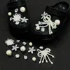Diapositivas para Zuecos Estilo Nuevo Corazón Dulce Rosa Cereza Hebilla de Zapato de Perla Resistente Moda Accesorios Desmontables DIY