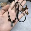 Colar Pingente Marca Quadrado Pedra Olho de Tigre Natural Corda Estilo Retro Xizang Corrente para Clavícula de Casal Pequeno Presente para Meninos e Meninas
