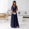 Site Independente da Amazon Roupas Femininas Transfronteiriças 2026 Novo Europeu e Americano Cadarço Decote V Vestido Longo de Festa Feminino