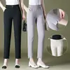 9251 Pantalones Casuales de Nueve Puntos Seda Helada y Cáñamo Pantalones de Mujer de Mediana Edad Verano Nueve Puntos Talla Grande Más Fertilizante Aumento Ortografía Más Suministro