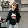 Camiseta infantil de algodão puro de manga longa, estilosa camiseta base de bebê com desenho estilo ins, novo top de outono 2026 para meninas, primavera e outono