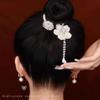 Pin para coleta con borla de camelia flor de concha Pin de bola para el pelo Hebilla para coleta Pin artefacto para el pelo Pin para el pelo