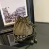 Bolso sencillo y versátil con cordón para mujer, nuevo bolso cruzado y de hombro casual de moda para el verano 2026 con estampado de lichi