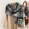 Novo Cachecol Xadrez Estilo Coreano para Mulheres, Borla de Caxemira Sintética, Xale Moderno e Versátil, Cachecol Quente e Espessado de Inverno para Casais
