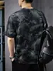 Camiseta Nueva de Marca de Moda 2026, Delgada de Manga Corta para Hombre, Estilo Casual Holgado de Verano con Agujeros Falsos, Camiseta Fresca de Media Manga