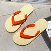Chinelos para Homens e Mulheres, Estilo Casal, Cor Sólida, Moda Praia, Antiderrapante, Sandálias para Exterior, Simples e Duráveis