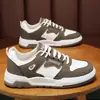 Nuevos Zapatos de Hombre Primavera 2026, Zapatos Transpirables, Zapatos Blancos de Moda y Versátiles para Hombre, Zapatos Deportivos de Suela Gruesa, Tenis Casuales