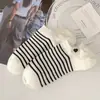 Nuevos Calcetines Cortos Lindos para Mujer Primavera/Verano 2026, Estilo Japonés de Moda Bordados de Dibujos Animados Transpirables Calcetines de Algodón de Lunares