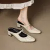 Novidade Primavera e Verão 2025 Salto Grosso de 4,5cm Salto Médio Baotou Pele de Ovelha Quadrado Elegante Mueller Slip-on Sapatos Femininos