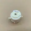 Vela de Ignição Cabeça Branca Adequada para Nissan Teana Tiida Sylphy Livina Sunny Qashqai X-Trail Peças Novas