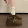 Sapatos Femininos Birkenstock-Style de Solado Plano, Aumentadores de Altura, Cobertura Total, Lançamento 2026 Primavera e Outono, Sapatos Slip-On Retrô com Fivela para Pessoas Baixas