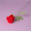 Taça de Vinho Acabada Cruzada Flor Rosa Buquê Artificial Flor Falsa Presente de Dia dos Namorados Decoração de Mesa de Centro para Sala de Estar Ornamento