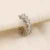 Estilo Europeo y Americano Chapado en Oro Cobre Versátil Brazaletes para Oreja Múltiples Capas Minimalista Nicho Temperamento Zirconia Japoneses y Coreanos Pendientes