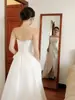 Vestido de Novia Ligero Estilo Coreano Hombros Descubiertos Estilo Nuevo Elegante Largo Satín Simple Novia Banquete Elegante Vestido de Noche Mujeres Venta al por Mayor
