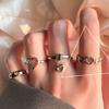 Anillo de diamantes cuadrados con diseño único para mujer, ligero, lujoso, elegante, de nicho, anillo abierto personalizado de moda para celebridades de Internet.