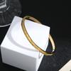 Moda coreana pulsera de anillo liso acero de titanio retención de color abierta pulsera de diamante lisa rojo de internet con pulsera de flores en stock
